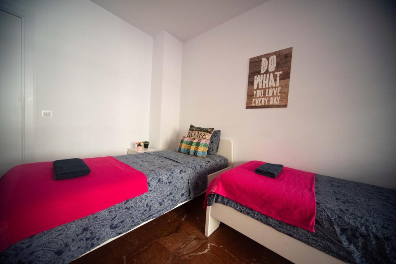 Habitacion Doble En Eixample Барселона Экстерьер фото