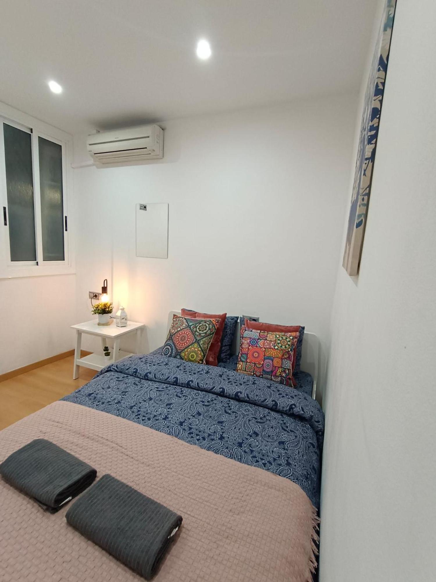 Habitacion Doble En Eixample Барселона Экстерьер фото